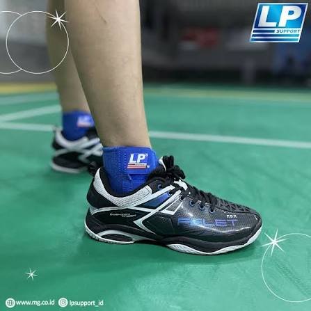 Kesehatan & Performa: Cegah Cedera Lutut dan Ankle: Pemanasan 10 Menit Wajib Sebelum Masuk Lapangan