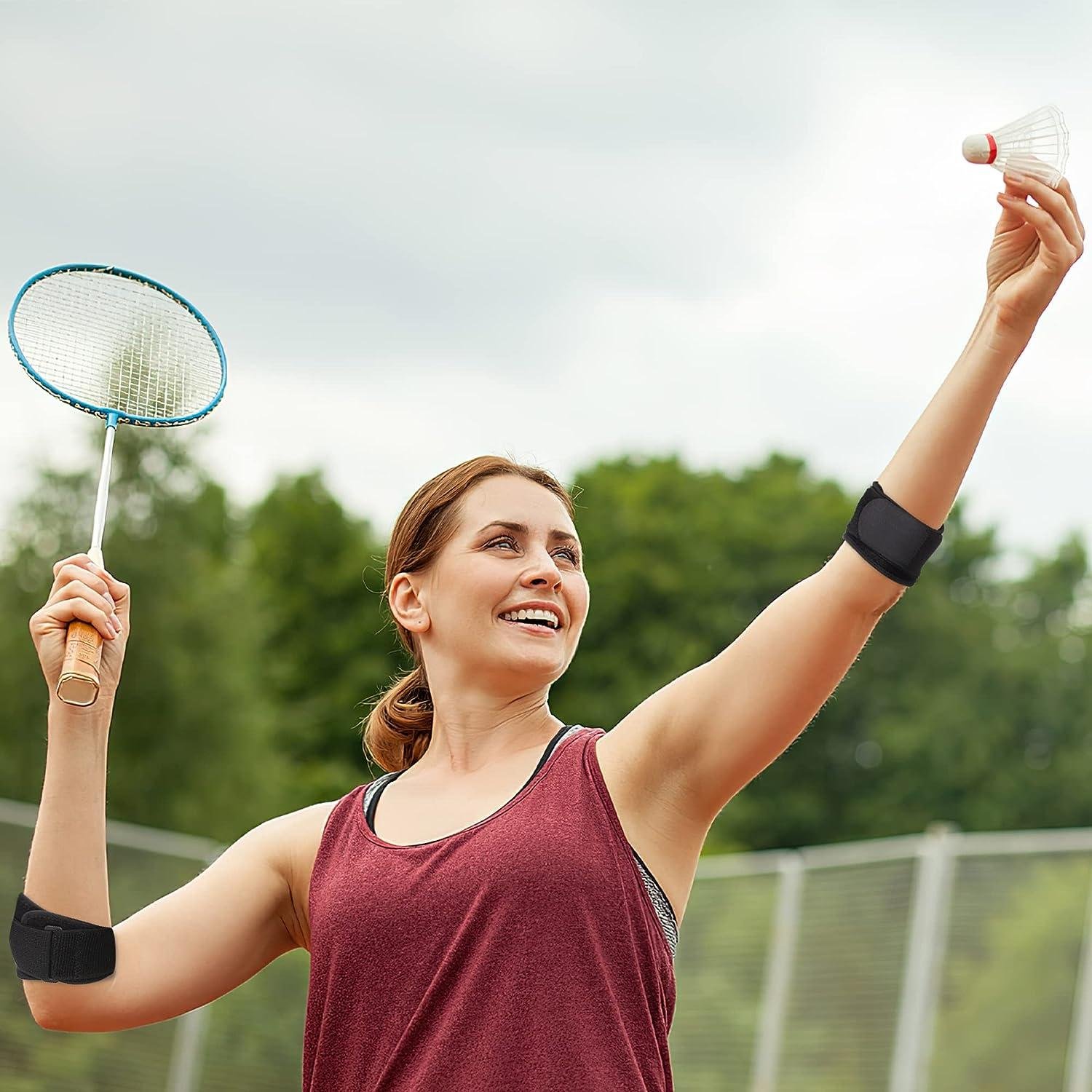Pemulihan & Kesehatan: "Siku Terasa Nyeri? Waspadai 'Tennis/Golfer's Elbow' pada Pemain Badminton dan Cara Mengatasinya"